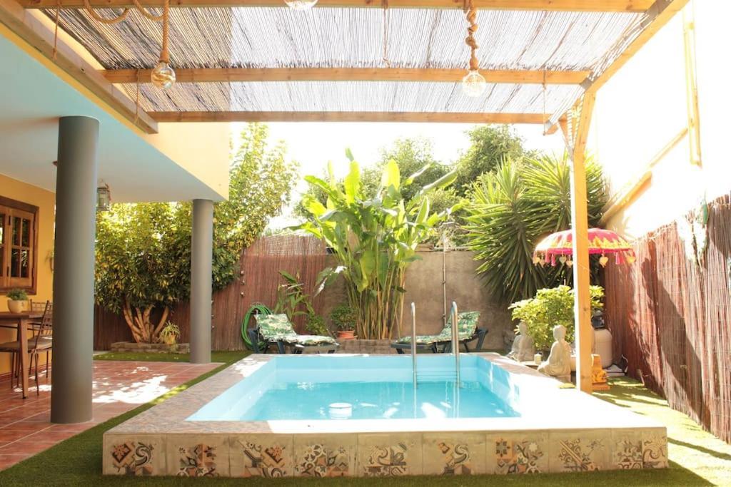 Villa Casa Con Piscina En El Centro Los Llanos De Aridane Exterior foto